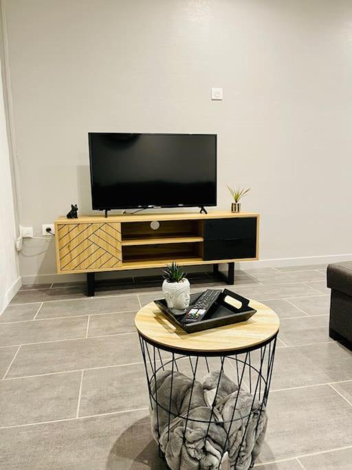 Ferienwohnung Calme & Cosy, A 2 Pas Du Centre Avize Exterior foto